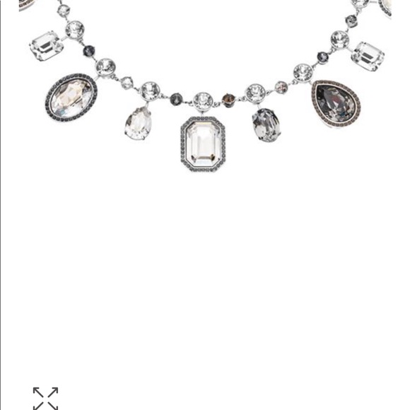 Beautiful statement piece - Picture 3 of 4